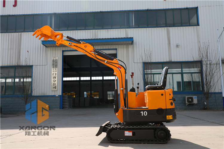 小型挖掘機(jī) 小型挖掘機(jī)